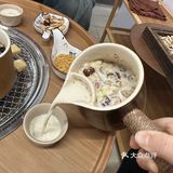 烤棉花糖像在吃做云朵奶油