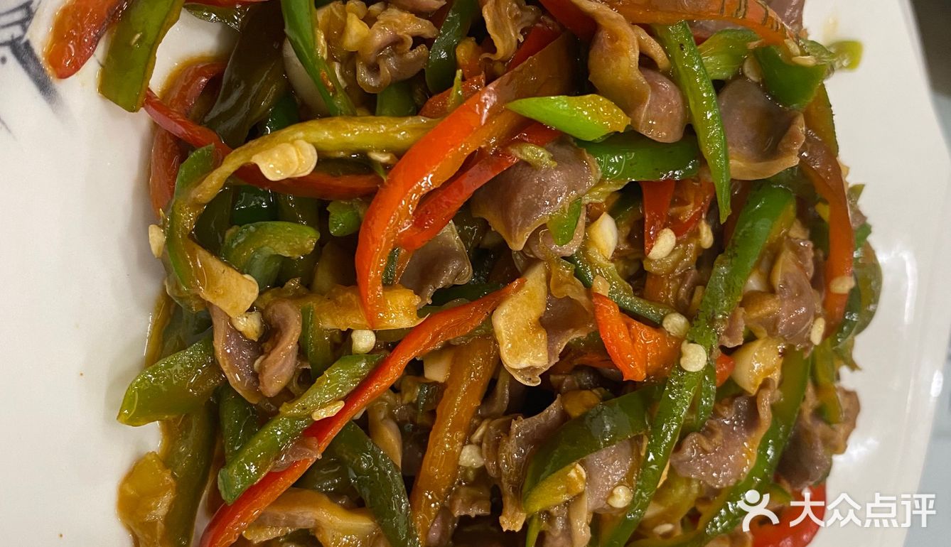 鸡胗是新鲜的，辣椒是本地的