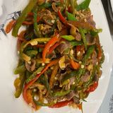 鸡胗是新鲜的，辣椒是本地的