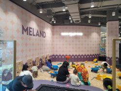 -meland亲子乐园(北京首开通州万象汇店)