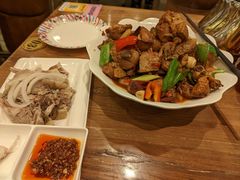 新疆大盘鸡-清真·玛丽亚新疆菜主题餐厅(浙江中路店)