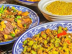 -蜗牛小馆醉乡民谣云南菜(惠新西里店)