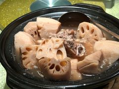星湖莲藕煲花生-五稻厨房粤西菜(新闻店)