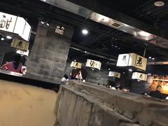 -红九格老火锅(三峡广场店)