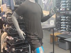 -迪卡侬(越秀公园店)