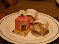 -咖啡苑自助餐厅·中国大饭店