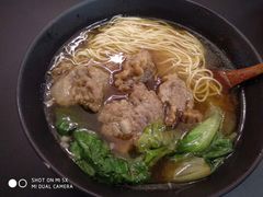 排骨酥面-贡梅老面馆·蟹粉面·无锡特色小吃(南长街主推店)