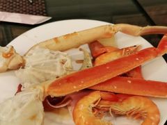 -上海滴水湖皇冠假日酒店