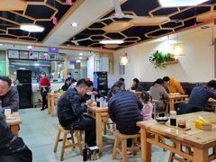 大堂-一家人剪刀面(海伦国际店)