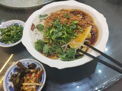 凉豆粉米线-瑞丰园庭院餐厅·白族传统家常菜