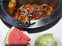 -左庭右院鲜牛肉火锅(金山万达店)