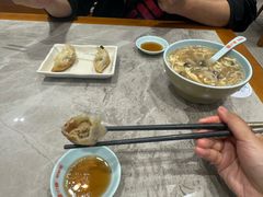 -小姜锅贴(凤凰街店)