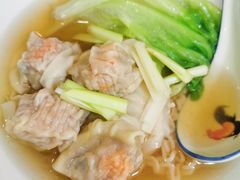 蟹子鲜虾云吞面-左记港食(融科天城店)