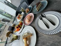 -Hi City·城市之巅