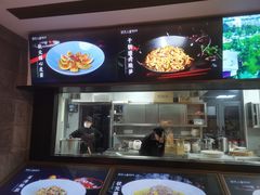 -状元人家·公园别墅衡东土菜(溪悦荟店)