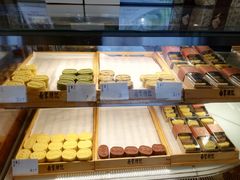 面包甜点陈列柜-南宋胡记(杭州体育场路店)