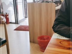 -昌荣竹升面(花园新村店)