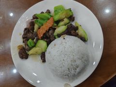 -煲煲掂风味煲仔饭餐厅(西区店)