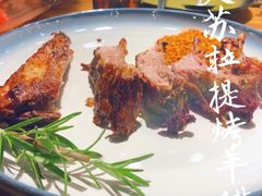 -塔哈尔·新疆盛宴(城西银泰店)