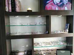 -视野联行眼镜蔡司·依视路官方授权店(顺城店)