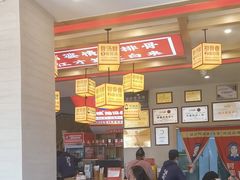 -阿婆情腊排骨火锅(金虹路店)