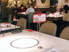 大堂-左庭右院鲜牛肉火锅(浦江欢乐颂店)