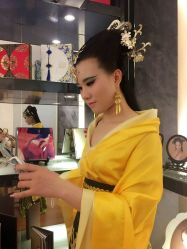 点击看大图 -盘子女人坊古装写真摄影(厦门总店)