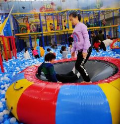 -爱丽丝奇幻乐园