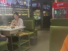 -佰人王串串香火锅(洋珠巷店)