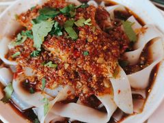 新疆凉皮-维吾尔餐厅(宜山路店)