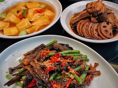 -闫府私房菜·百年鲁菜(恒隆店)