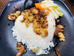-陈老斯呼尔嗨吃烧烤(科巷店)