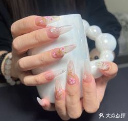 -槿里日式美甲工作室