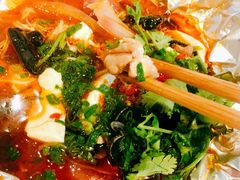 -何师烧烤·香辣蟹·川菜·30年老品牌(太古里旗舰店)