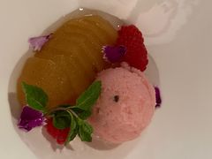 -LESCEDARS Brasserie Bistro香柏树