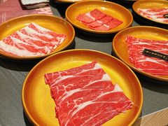 -牛YO寿喜烧·铁板烧和牛火锅自助(市府恒隆店)