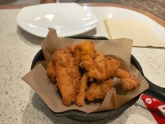 -必胜客(联投东方店)
