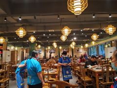 大堂-肖肖酸萝卜鱼火锅(总店)