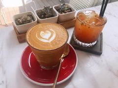 -UNI UNI(环亚凯瑟琳店)