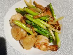 -穹六人间 people 6(岳阳路店)