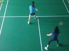 -健龙森俱乐部·游泳·健身·羽毛球综合体育馆