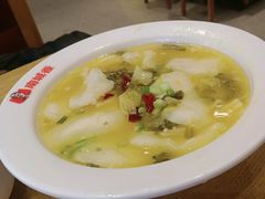 -南城香·饭香串香馄饨香(青年路店)