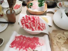 -海上明月海鲜火锅 鲜切牛肉