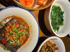 -洞庭土菜馆(易发广场店)