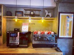 -HIGH FIVE哈福手工汉堡(桂林路店)