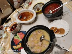 -湖北三五醇酒店·35年新楚菜