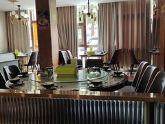 -亲回家吃饭餐厅(黄陂店)