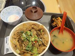 -食其家·牛丼咖喱(宜山路贝岭店)