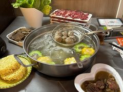 -官塘陈记鱼生·潮汕砂锅粥·牛肉火锅(潮枫路总店)