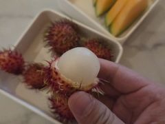 -涨巢·潮玩水疗局